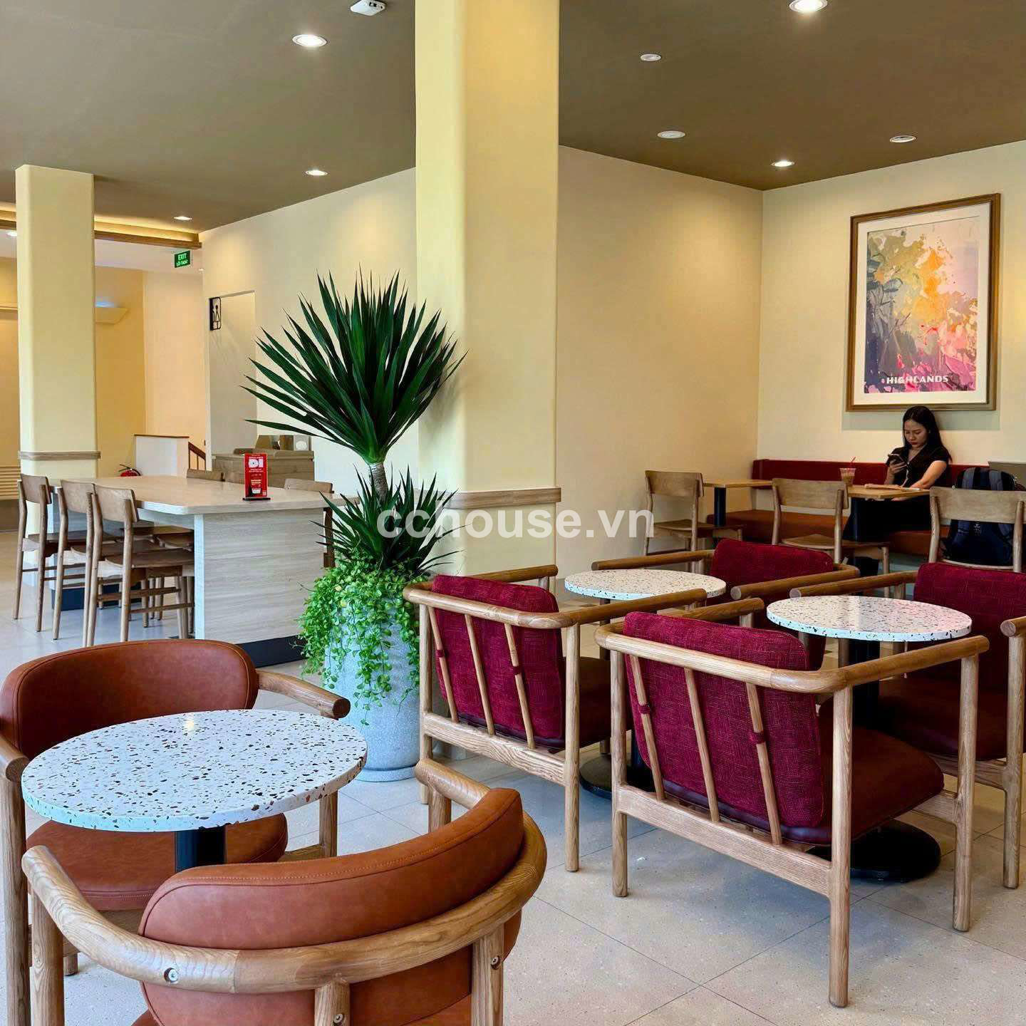  Bán Nhà Góc 3 Mặt Tiền Trường Sa - Quận 3 ( Hợp đồng thuê: 100 triệu/ th )