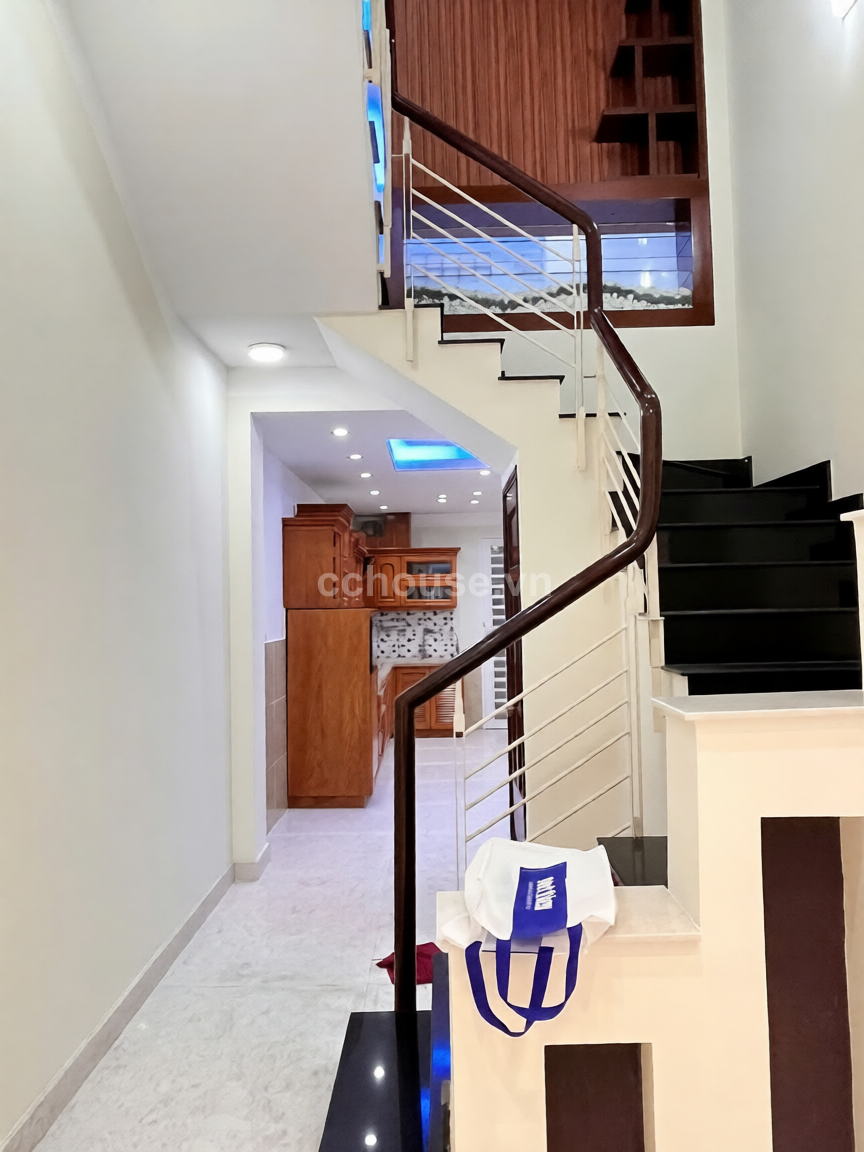 HẺM 281 LÊ VĂN SỸ, PHÚ NHUẬN - DT 3m x 16.3m - 4 TẦNG - TÂY NAM - GIÁ 10 TỶ 
