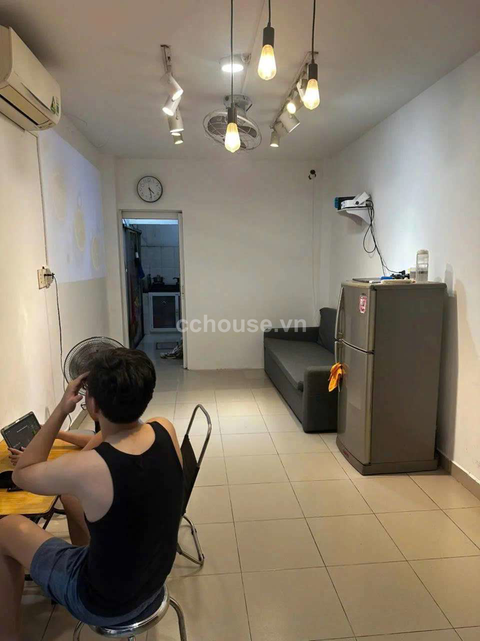 BÁN NHÀ MT DUY TÂN PHÚ NHUẬN - DT 3X10M - 3 TẦNG + SÂN THƯỢNG