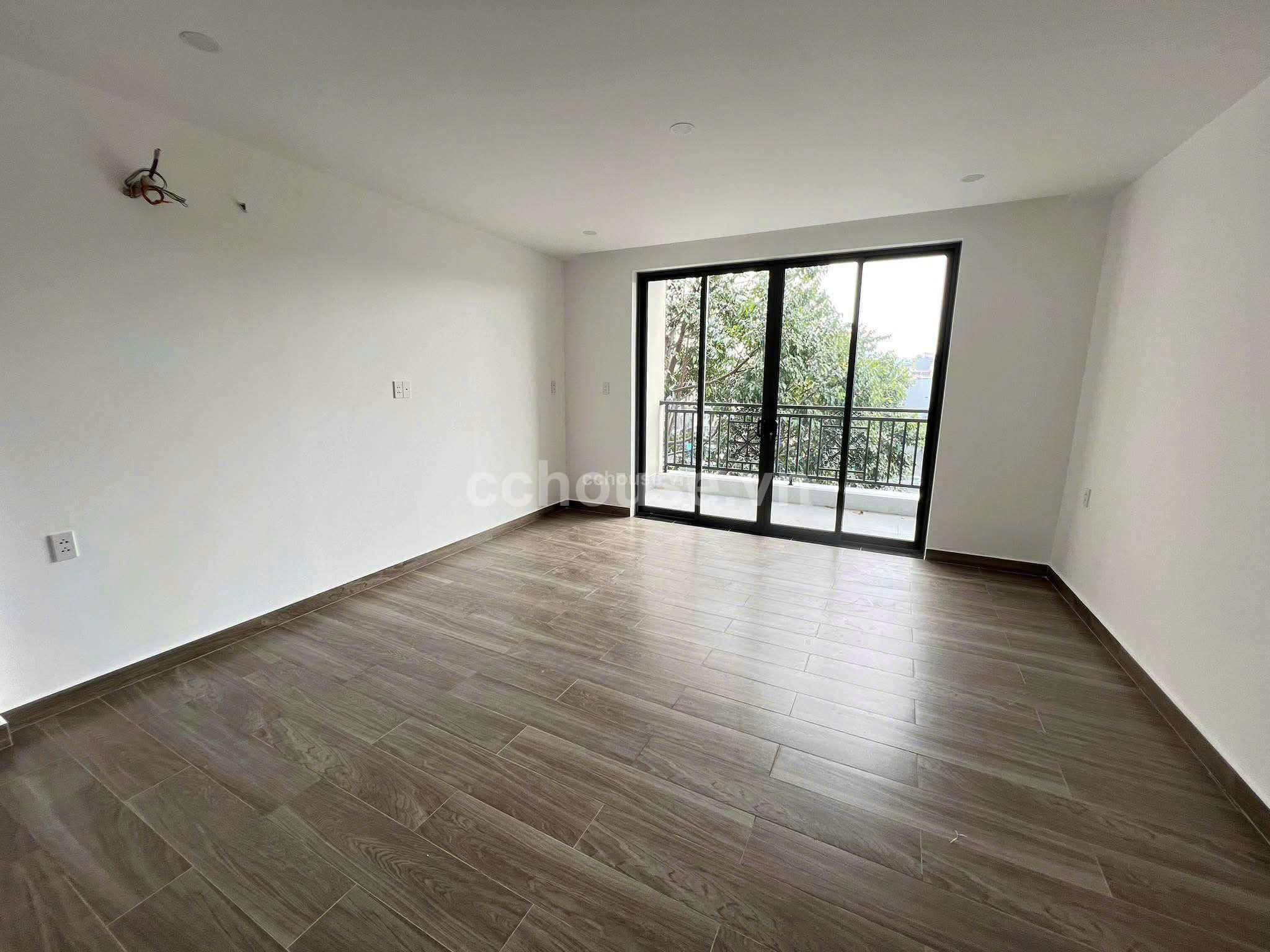 NHÀ 7 TẦNG THANG MÁY MẶT TIỀN TRƯỜNG SA P13 QUẬN 3 - HUỚNG ĐÔNG NAM- NHÀ NỞ HẬU - VIEW SÔNG