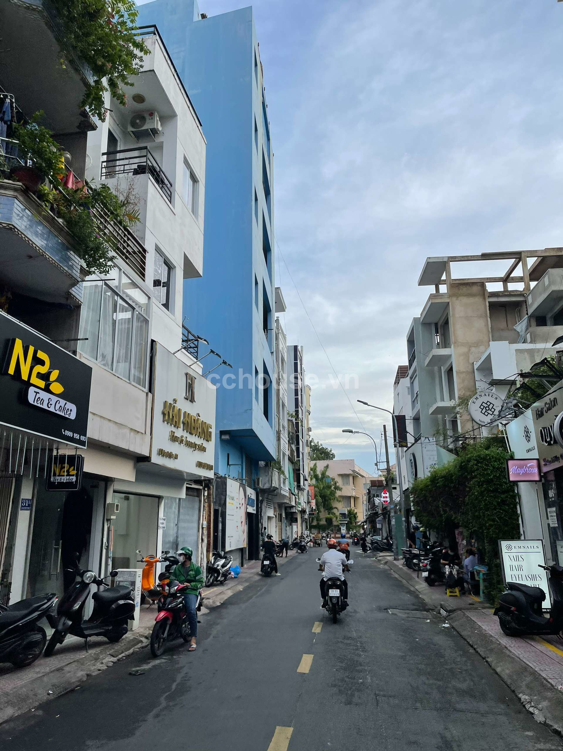 BÁN NHÀ HẺM NGAY KHU TRUNG TÂM QUẬN 1 - ĐƯỜNG CAO BÁ NHẠ / 3 TẦNG / GIÁ 8.24 TỶ