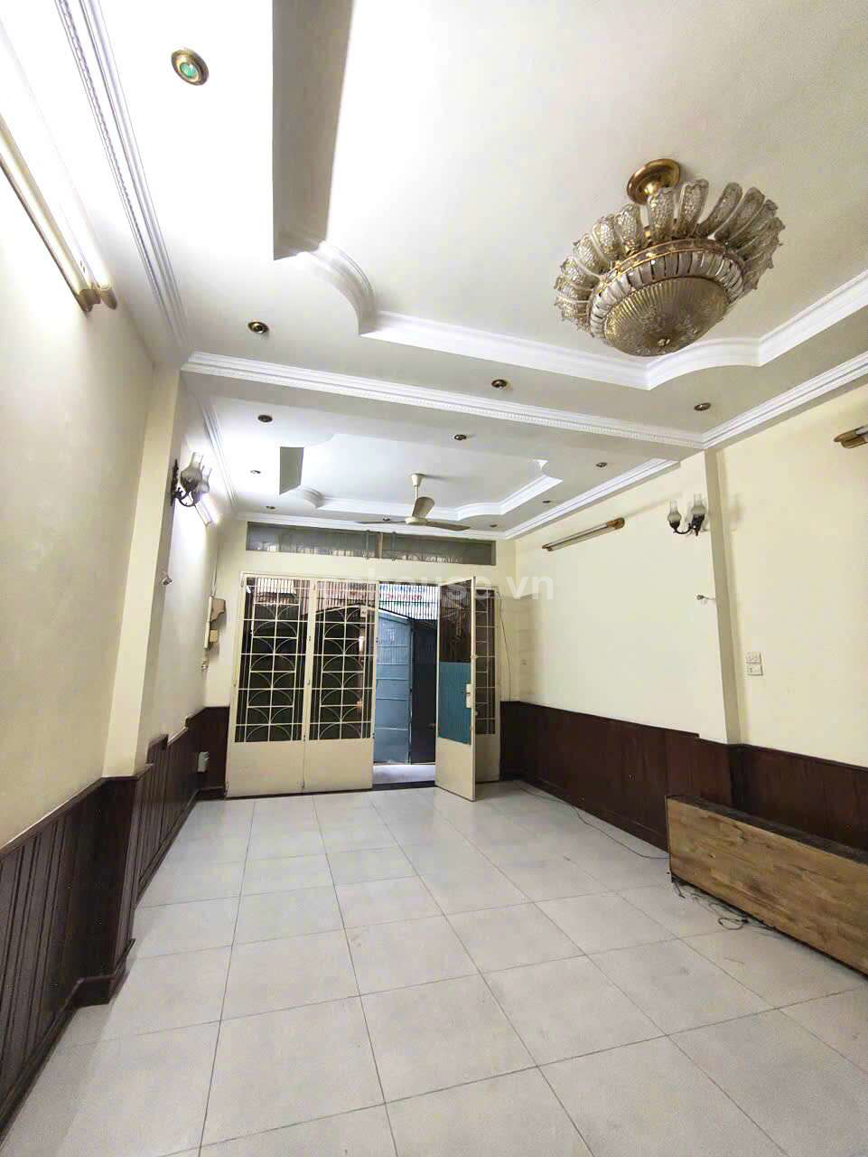 Bán Nhà Hẻm Xe Hơi Đường Tô Hiến Thành Quận 10 DT: 70m2 Giá 13 tỷ