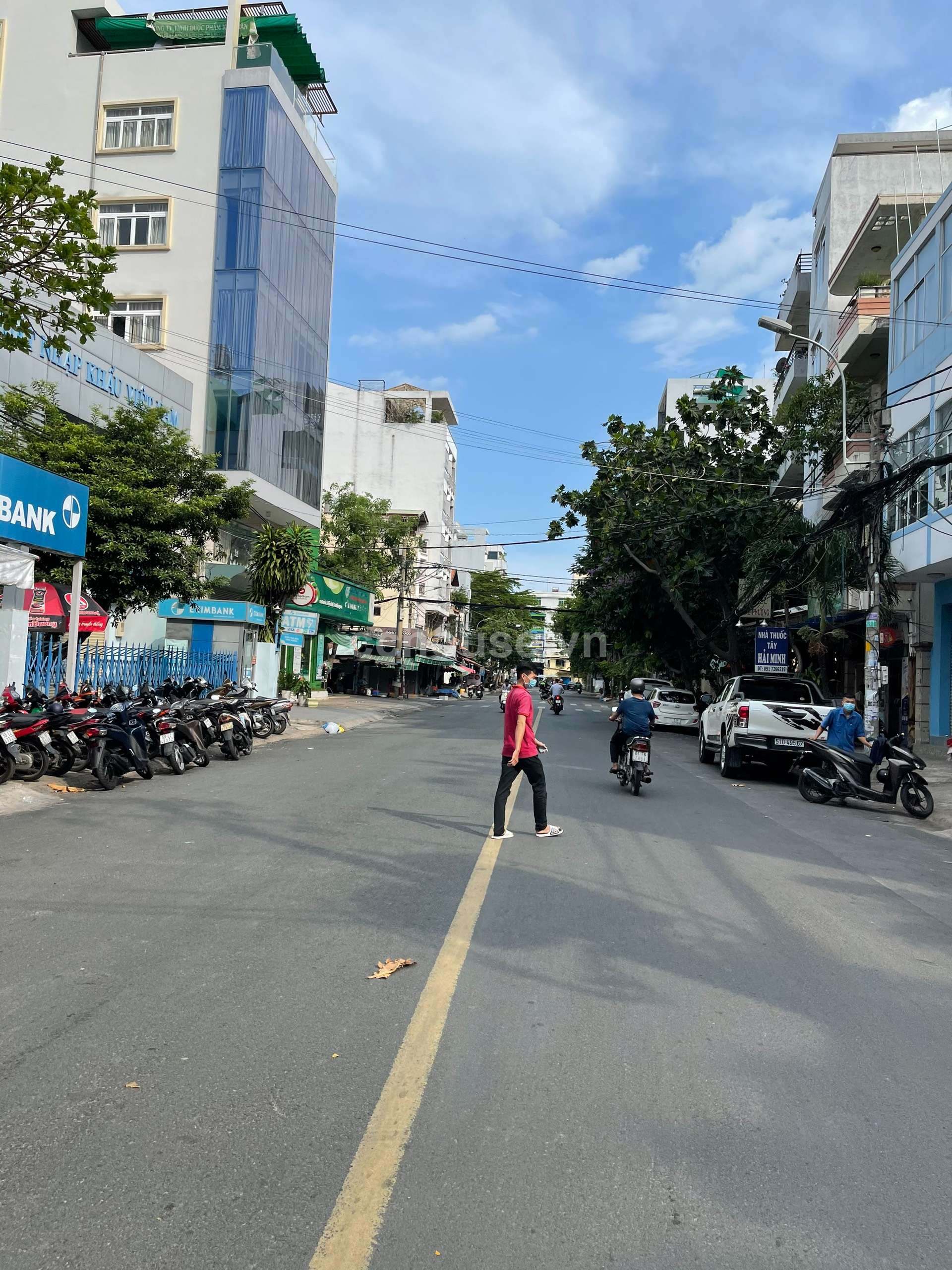 CHO THUÊ MẶT TIỀN ĐƯỜNG CỬU LONG, QUẬN 10_TRUNG TÂM HOẠT ĐỘNG KINH DOANH SẦM UẤT_37TR/ THÁNG