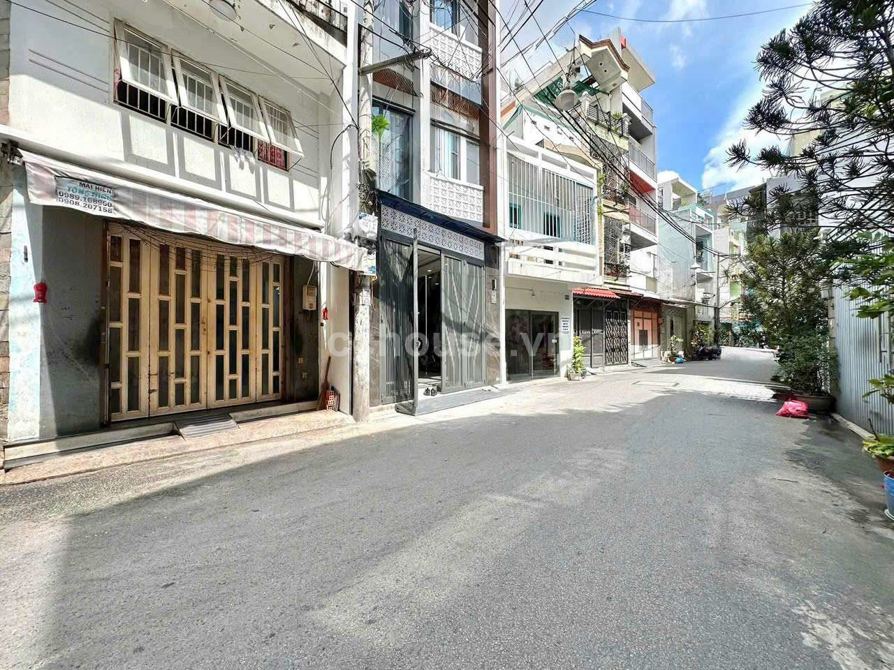 Đường Nhựa 10M HUỲNH VĂN BÁNH PHÚ NHUẬN LUXURY HIỆN ĐẠI 