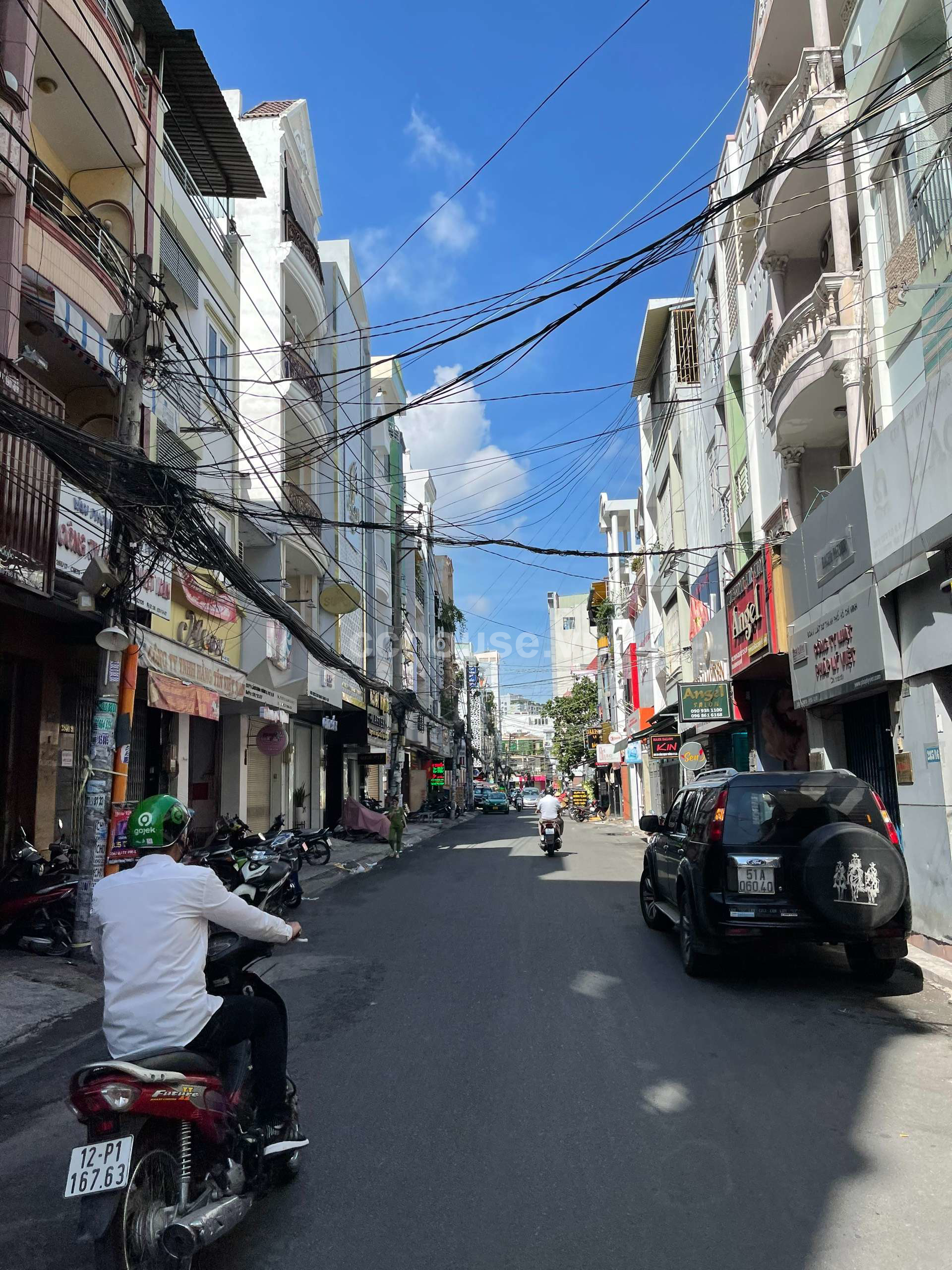 NHÀ HẺM 4M CÁCH MẠNG THÁNG 8 – XE HƠI TẬN CỬA – DT: 56,6M²