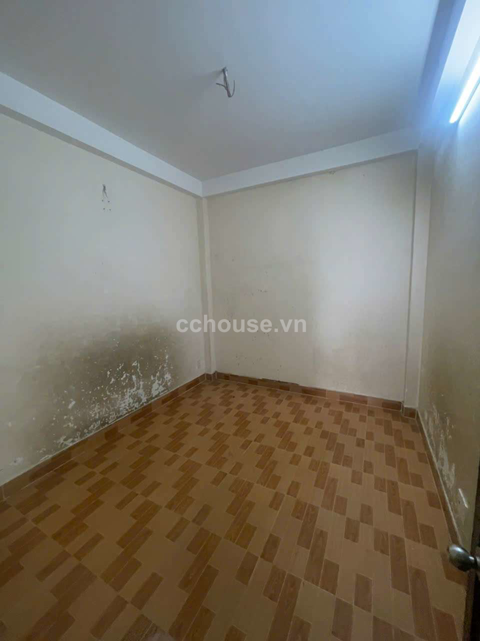NHÀ 5 TẦNG NGUYỄN ĐÌNH CHIỂU P2 QUẬN 3 - 6 PN HƯỚNG TÂY NAM GIÁ CỰC TỐT