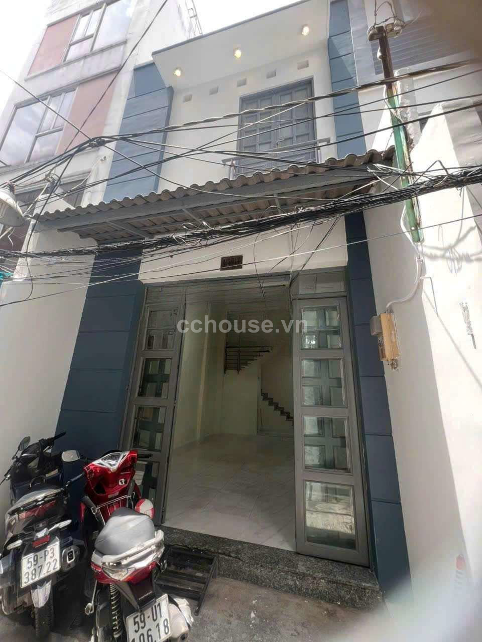 Bán nhà 2 tầng ngay Lê Văn Sỹ Quận 3 DT 76m2 Giá 9,x tỷ
