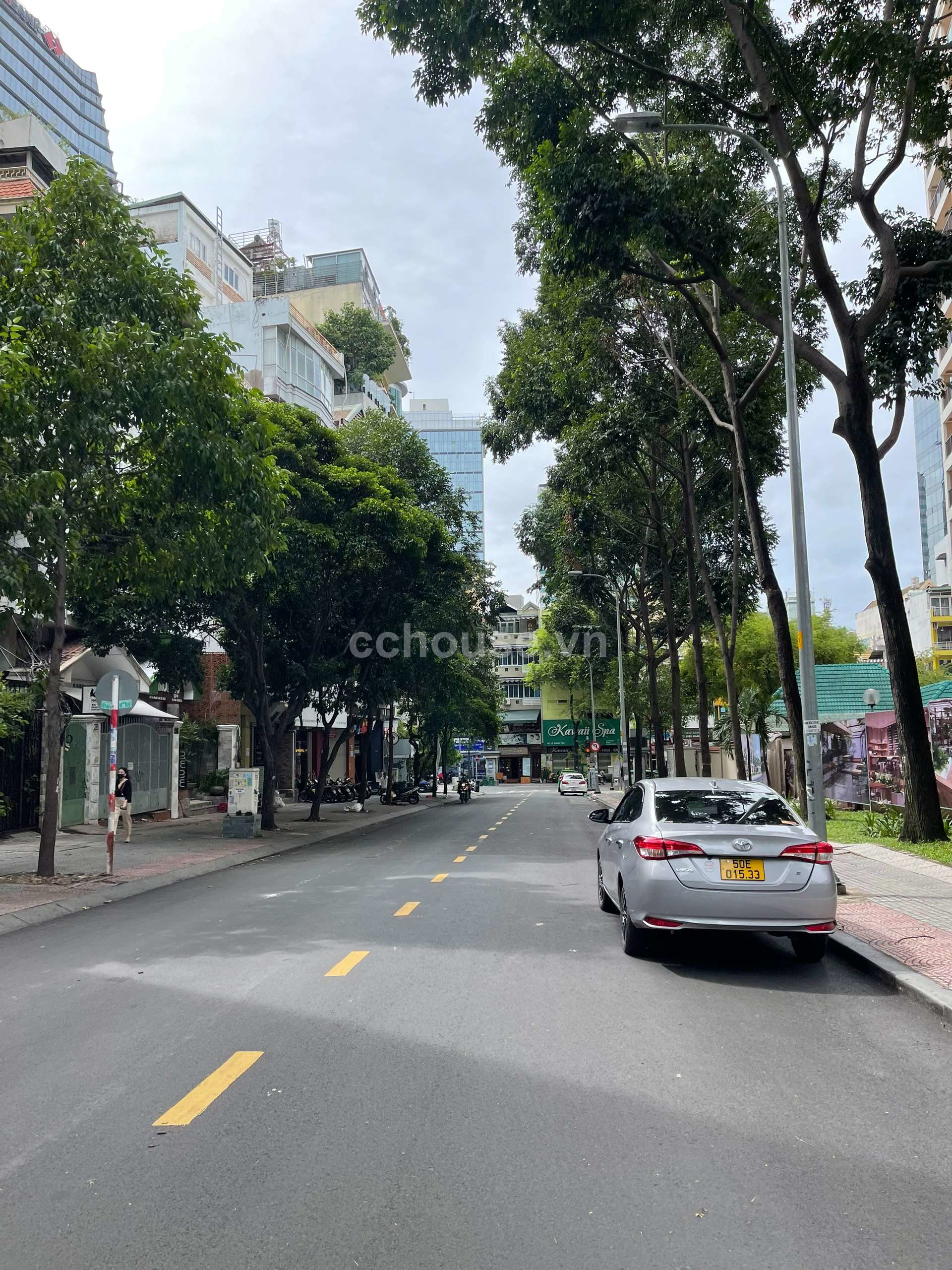 CAN-GOC-2MT-CHU-MANH-TRINH-QUAN-1--DT-15x305m-CN-4588m2-id11942