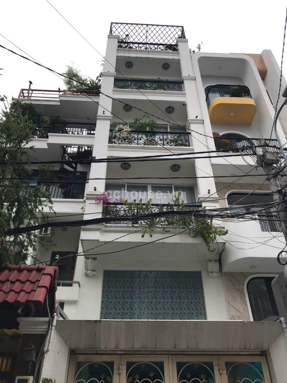 Bán Nhà 6 Tầng Cách Mang Tháng 8 Quận 10 DT 70m2 Giá 10,9 tỷ