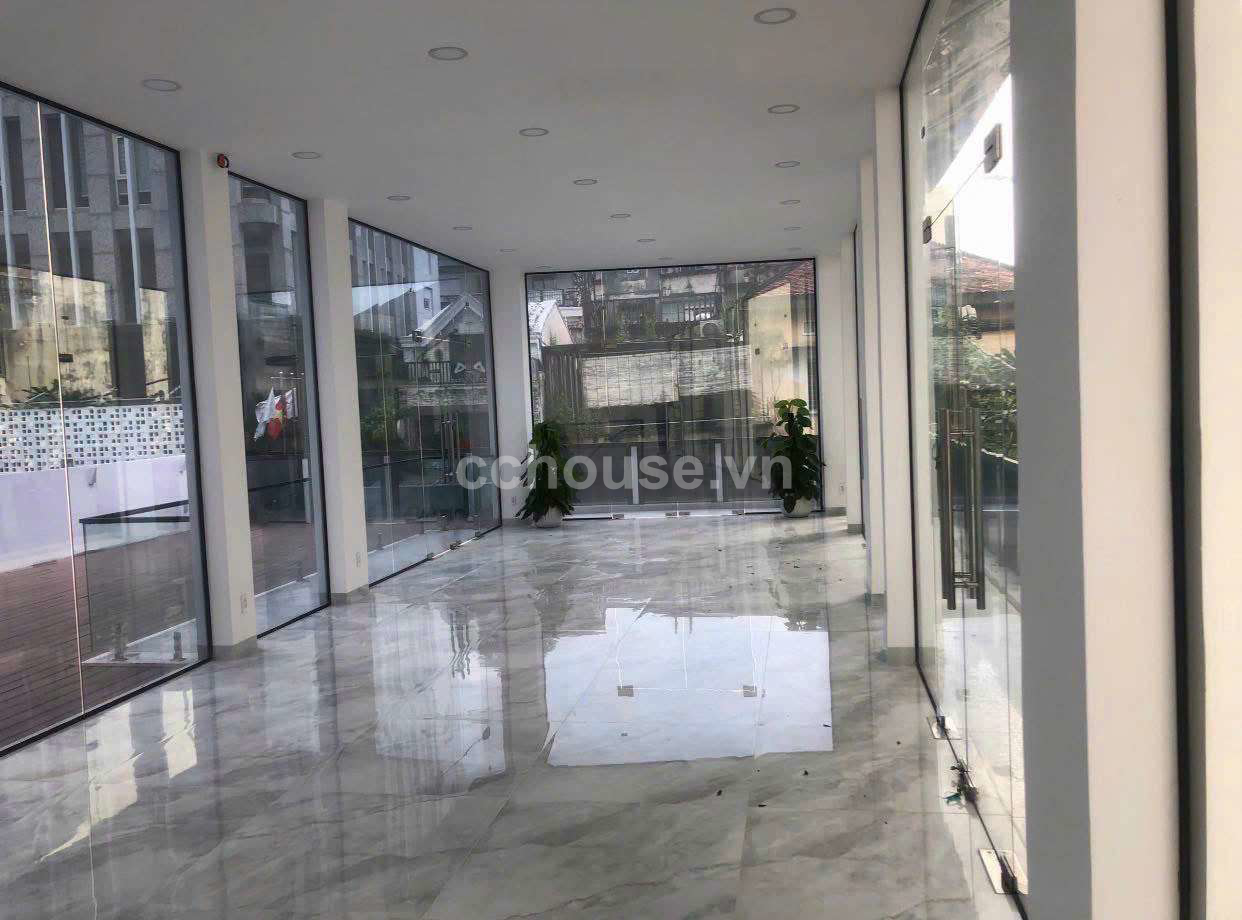 MẶT TIỀN THẠCH THỊ THANH QUẬN 1 - NGANG 9.5M - 2 TẦNG- HĐT 140 TRIỆU