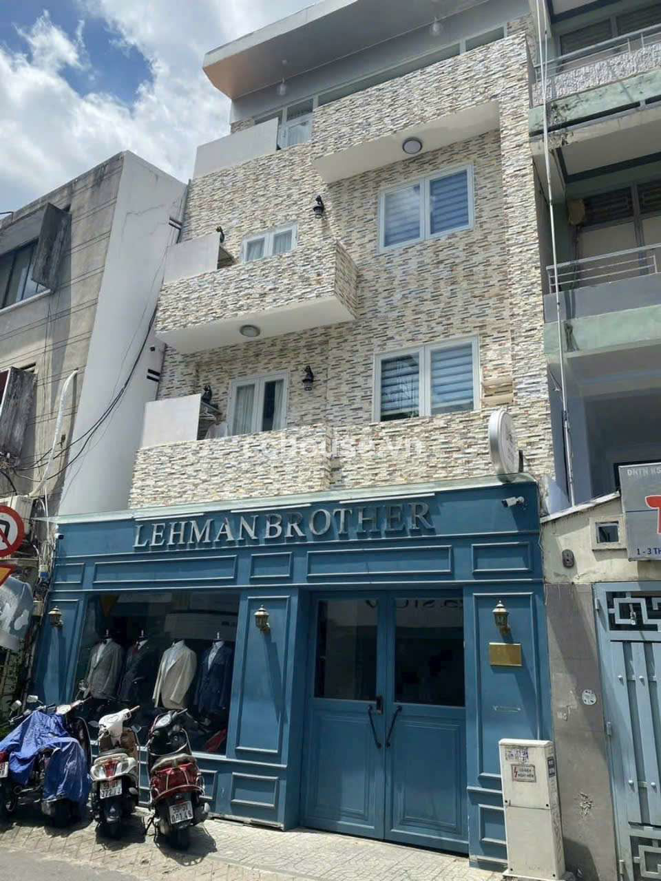 Mặt Tiền Thạch Thị Thanh ngang 7m . 5 Tầng . Hợp Đồng Thuê Cao
