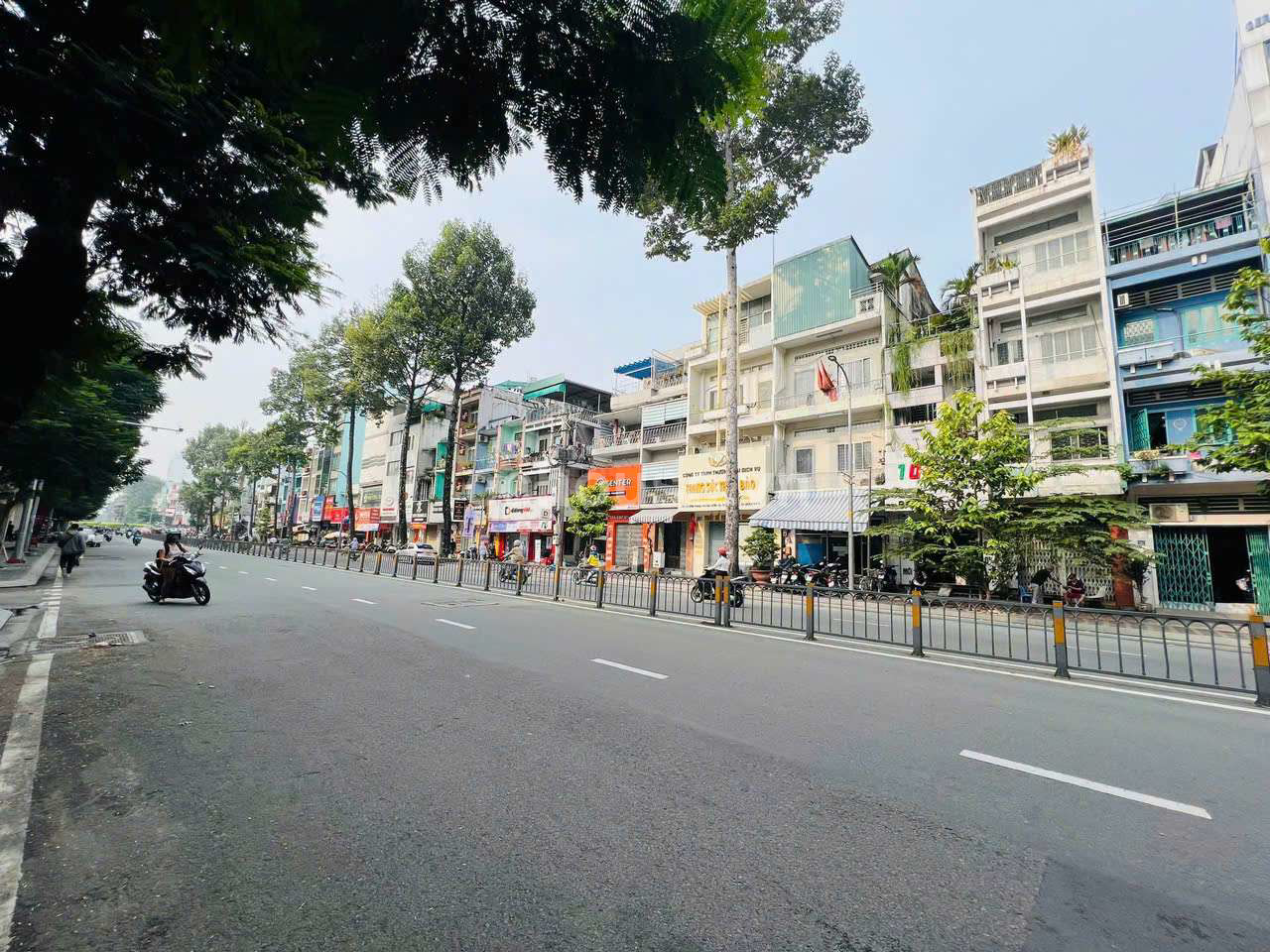 🔥 NHÀ MẶT TIỀN LÊ HỒNG PHONG P10 QUẬN 10 - 4 LẦU ST - GIẢM 3 TỶ VỀ 27 TỶ 🔥