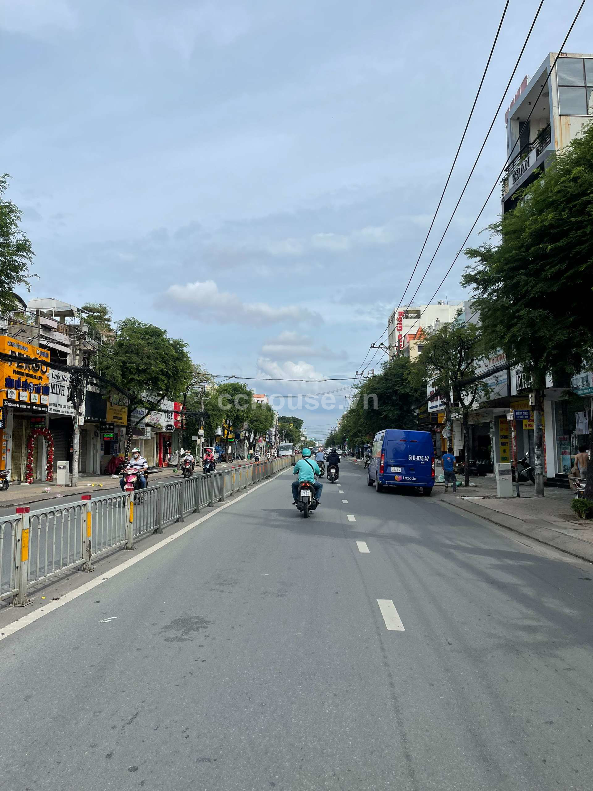 TRƯỜNG CHINH - P. 13 - Q. TÂN BÌNH - TPHCM_ 6,6m x 18,8m. DTCN : 123m2_GIÁ 29 TỶ