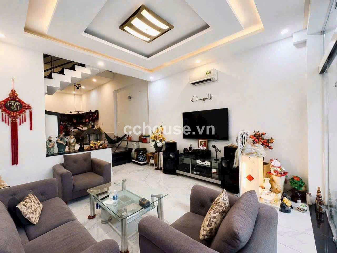 BIỆT THỰ HXH NGAY PHAN XÍCH LONG KHU ĐƯỜNG HOA - PHÚ NHUẬN. 