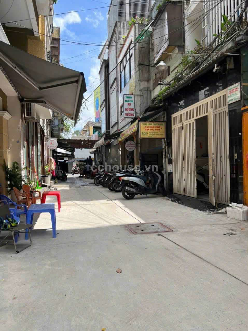 CẦN BÁN NHÀ QUẬN 5 TRẦN PHÚ NGANG 8M 149M2 DTS 637M2 CÁCH MT 50M