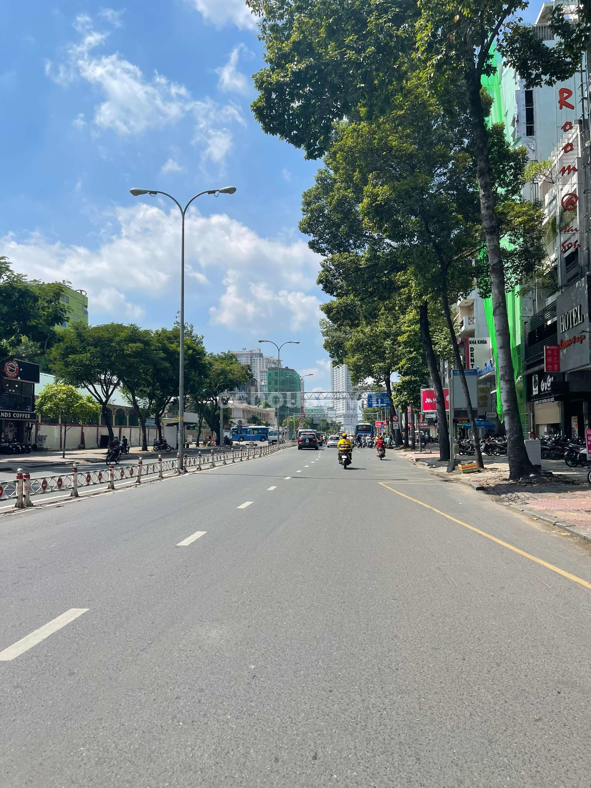 CẦN BÁN NHÀ MẶT TIỀN 8 NGUYỄN THÁI HỌC, QUẬN 1 – PHƯỜNG CẦU ÔNG LÃNH
