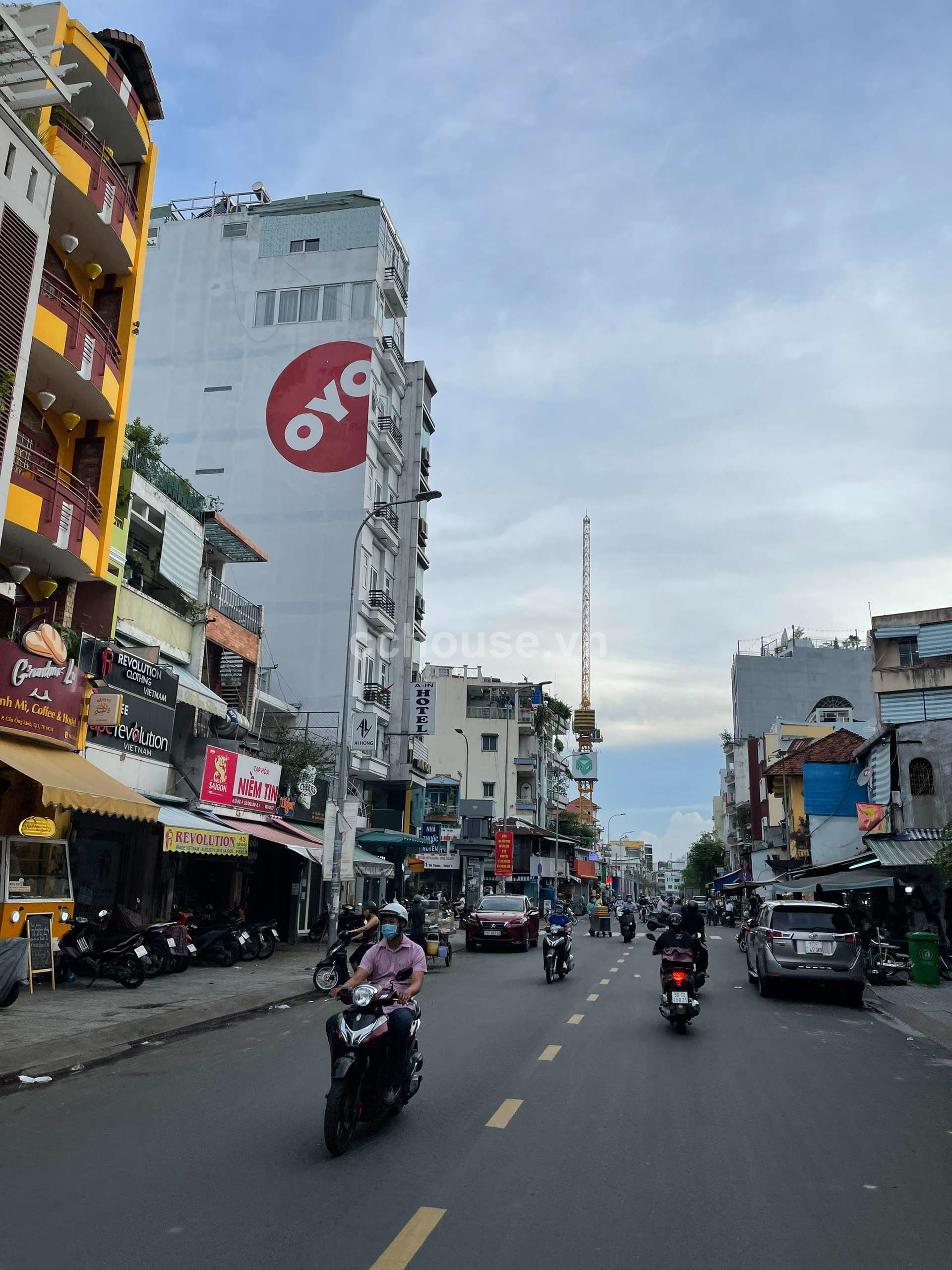 CHO THUÊ CĂN MT ĐƯỜNG CÔ BẮC, KHU TRUNG TÂM QUẬN 1 - NH 6.5m DT 4x12m