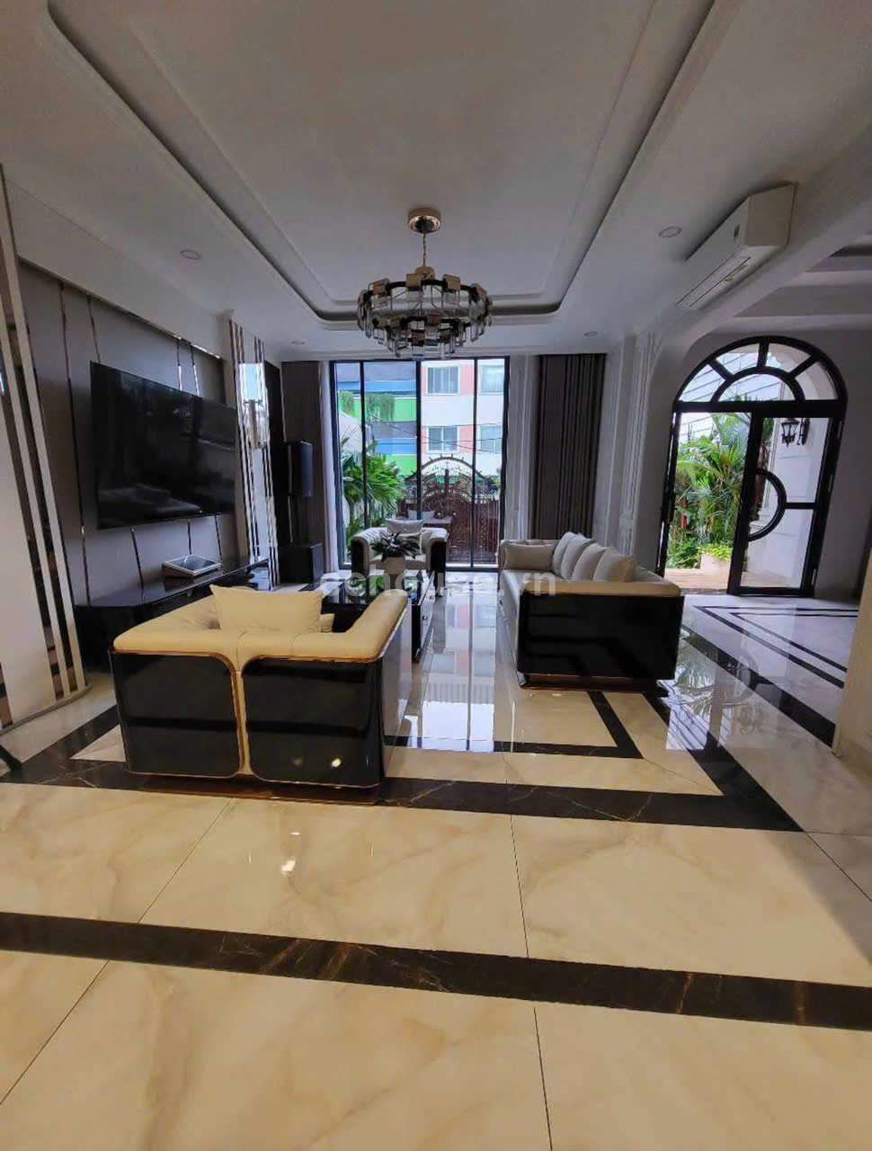 BIỆT THỰ KHU NHÀ GIÀU CƯ XÁ BẮC HẢI HẦM 4 TẦNG 189M2 NỘI THẤT CAO CẤP