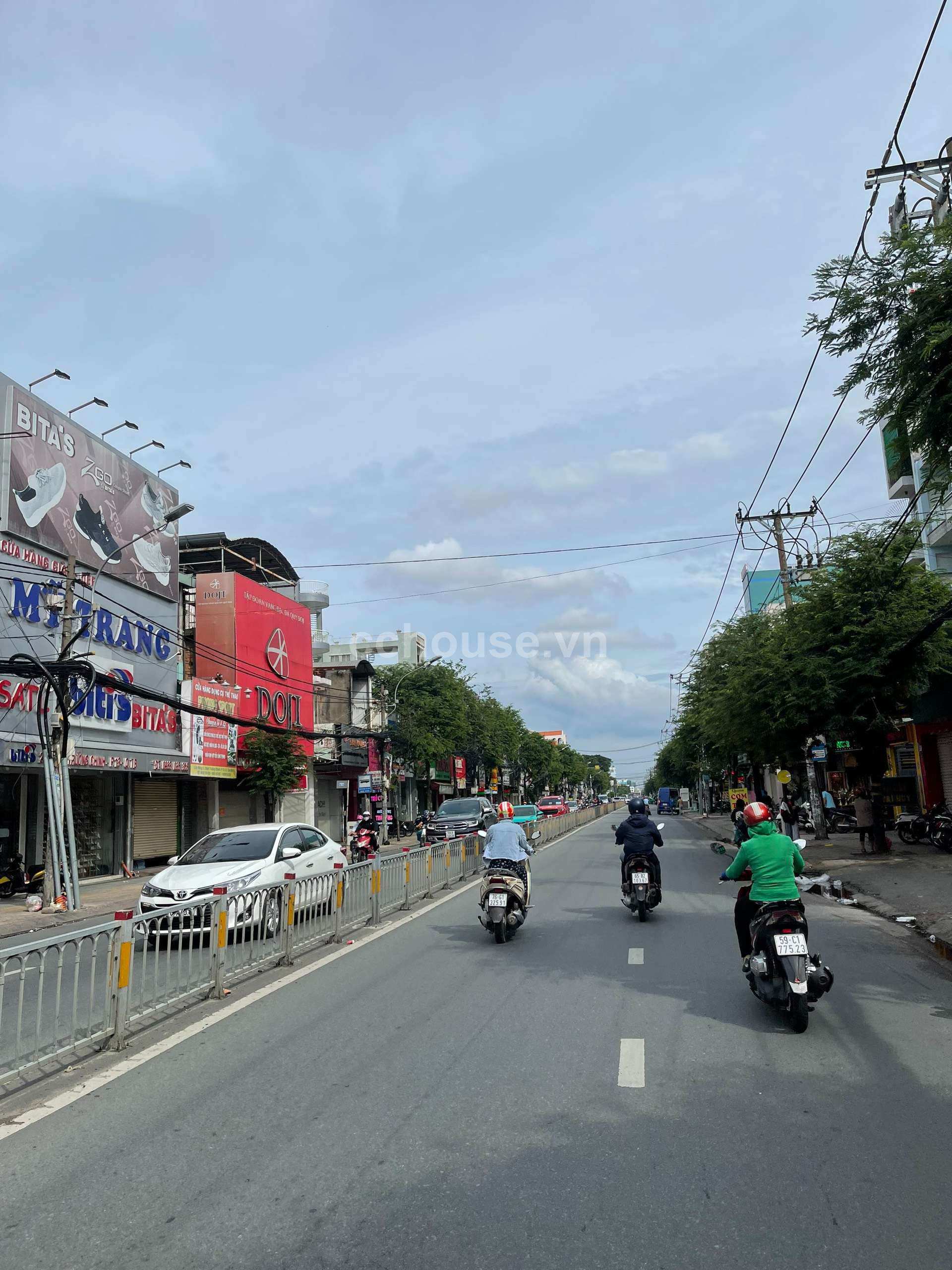 TRUONG-CHINH--P-13--Q-TAN-BINH--TPHCM-66m-x-188m-DTCN--123m2GIA-29-TY-id11838