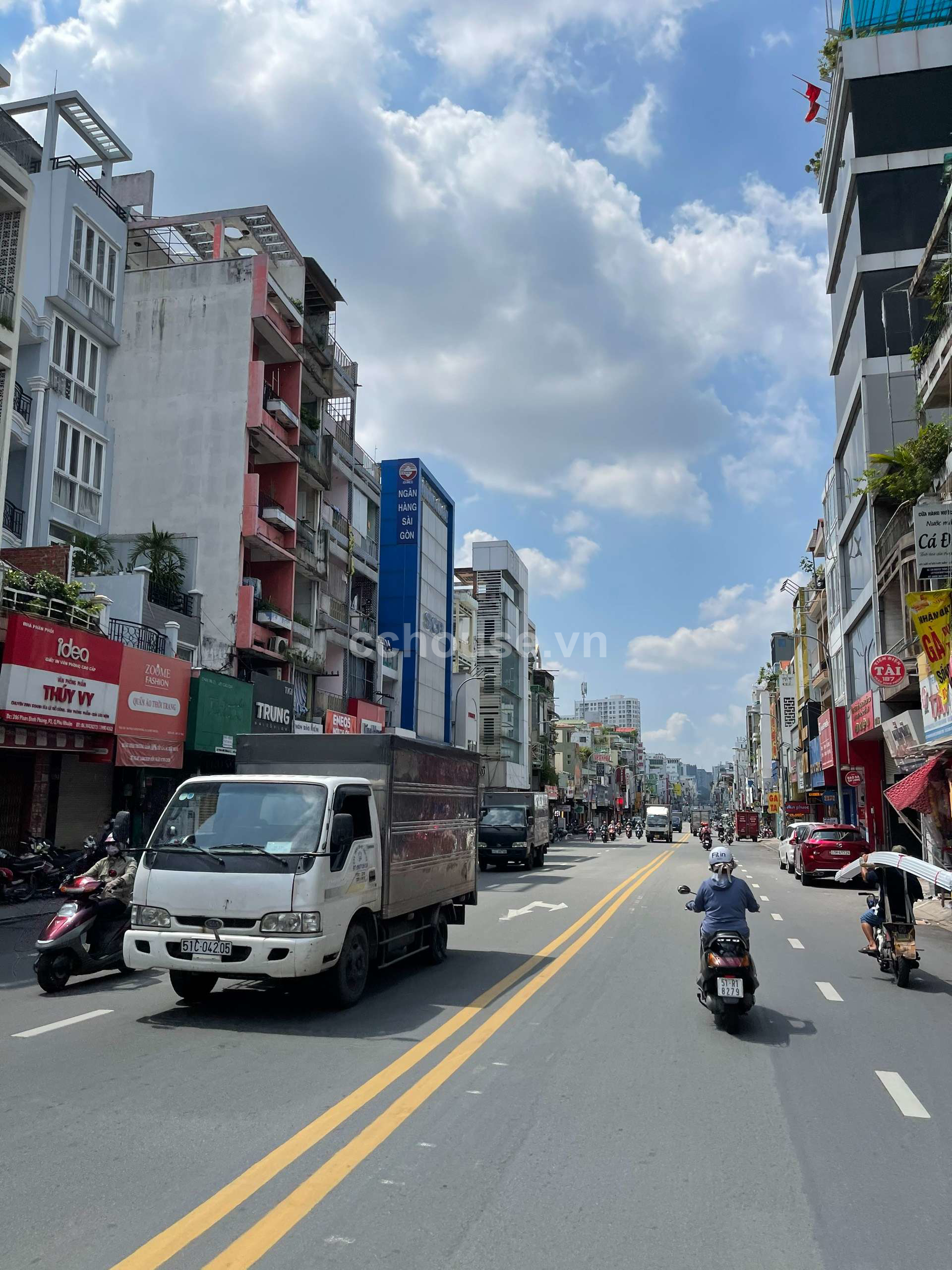 BÁN NHÀ MẶT TIỀN PHAN ĐÌNH PHÙNG - P. 17 - Q. PHÚ NHUẬN - TPHCM.
