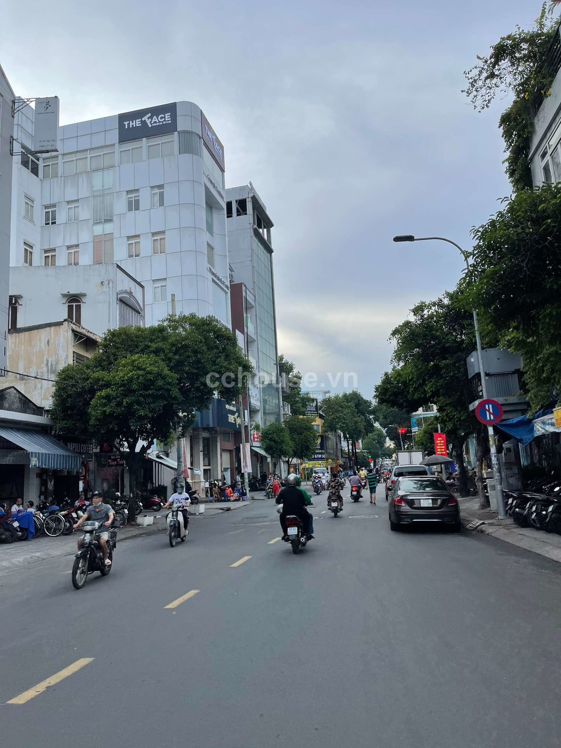 HẺM 8M HỒ HẢO HỚN_PHƯỜNG CÔ GIANG QUẬN 1_GIÁ 5.7 TỶ