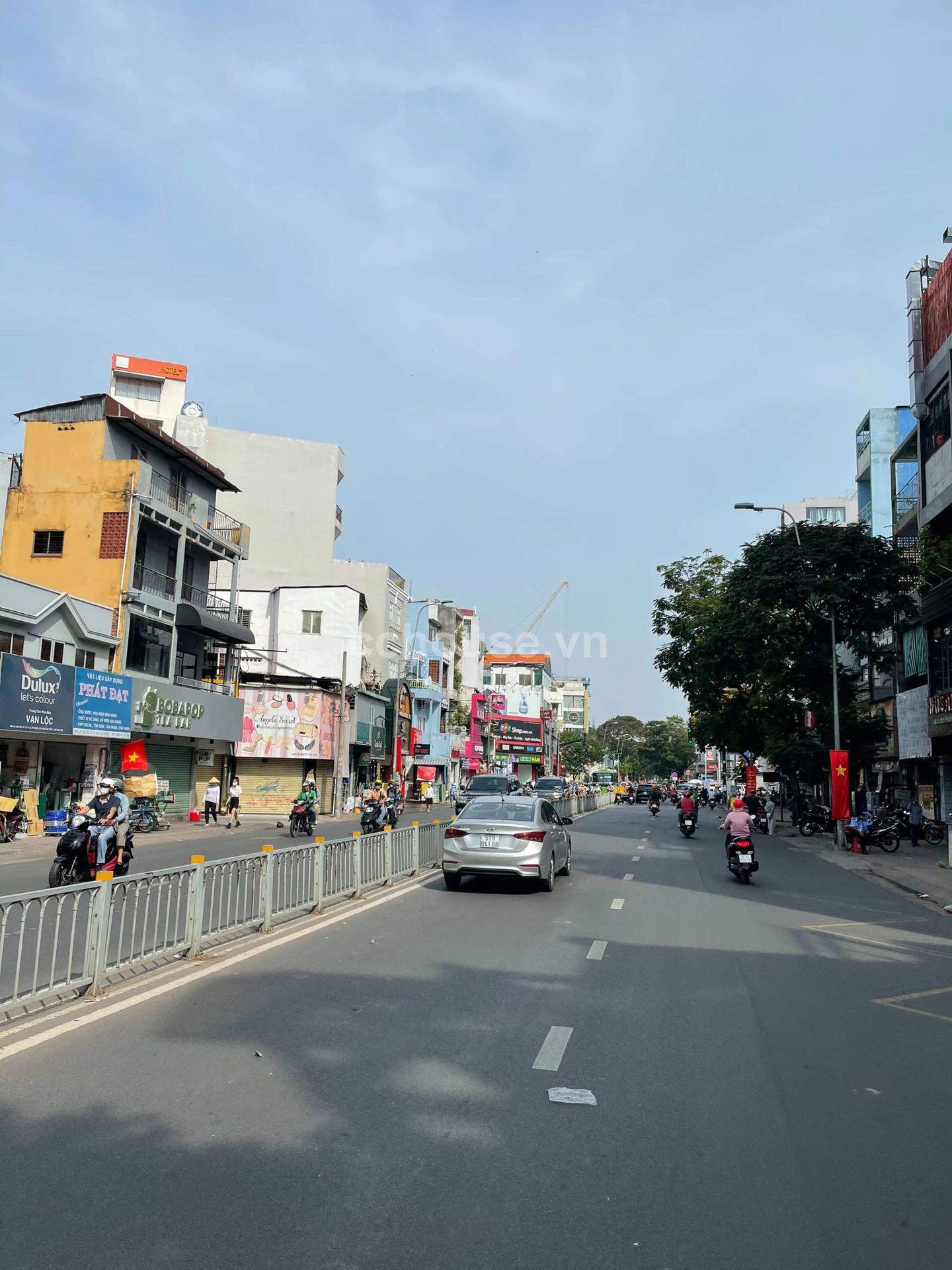 BÁN NHÀ MẶT TIỀN KINH DOANH LÊ VĂN SỸ, DT 4x16m, GIÁ 13 TỶ 