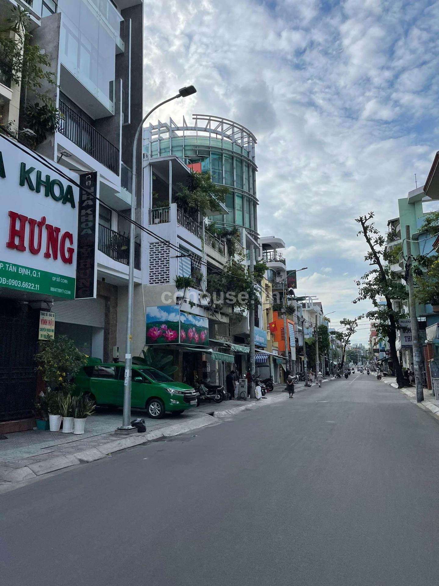 MẶT TIỀN Q1- NHÀ 5 TẦNG THANG MÁY - HĐT 60 TRIỆU/TH - 21,5 TỶ TL