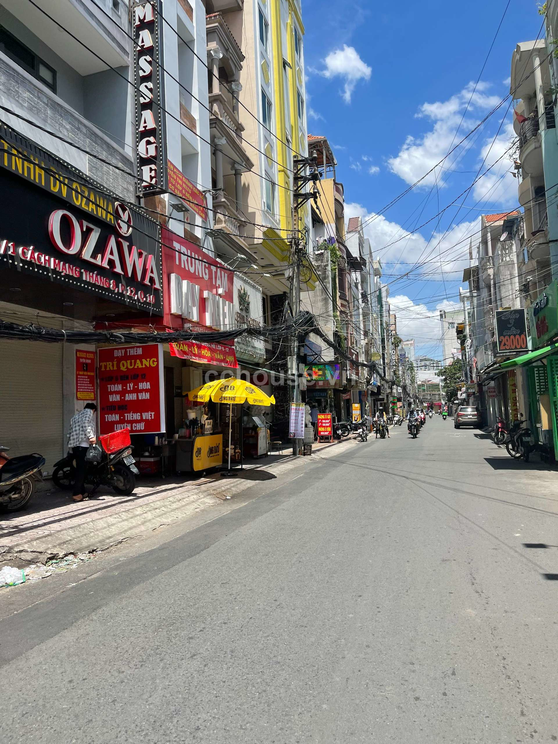 NHÀ LIÊN KỀ KHU HÀ ĐÔ Centrosa Garden - ĐƯỜNG CMT8 - Q.10 - GIÁ BÁN: 10,2 TỶ