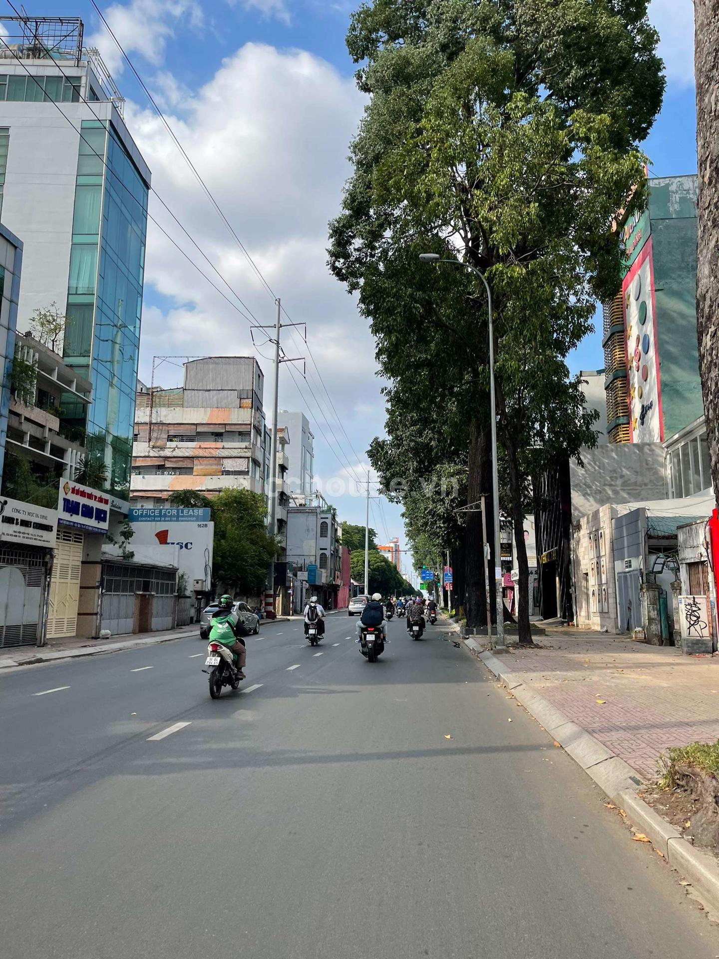 Bán nhà MT Điện Biên Phủ, 15 tỷ, 48m2, 3PN, 3WC 