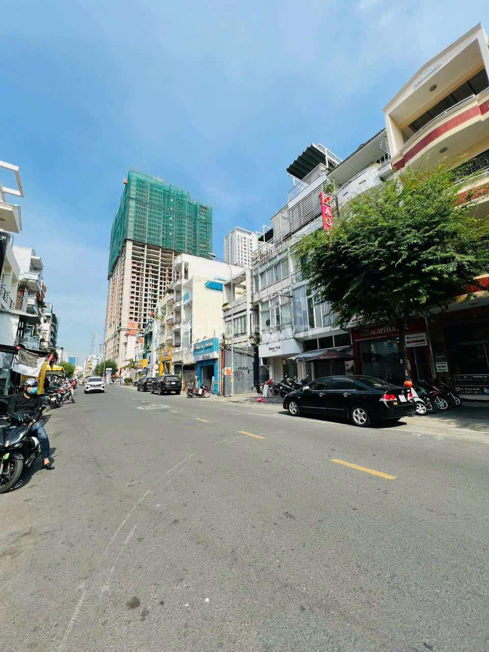 MẶT TIỀN CÔ BẮC P.CÔ GIANG QUẬN 1 - 4,03X20M - 4 TẦNG - HĐTHUÊ AGRIBANK 79 TR/THÁNG - GIÁ 45 TỶ