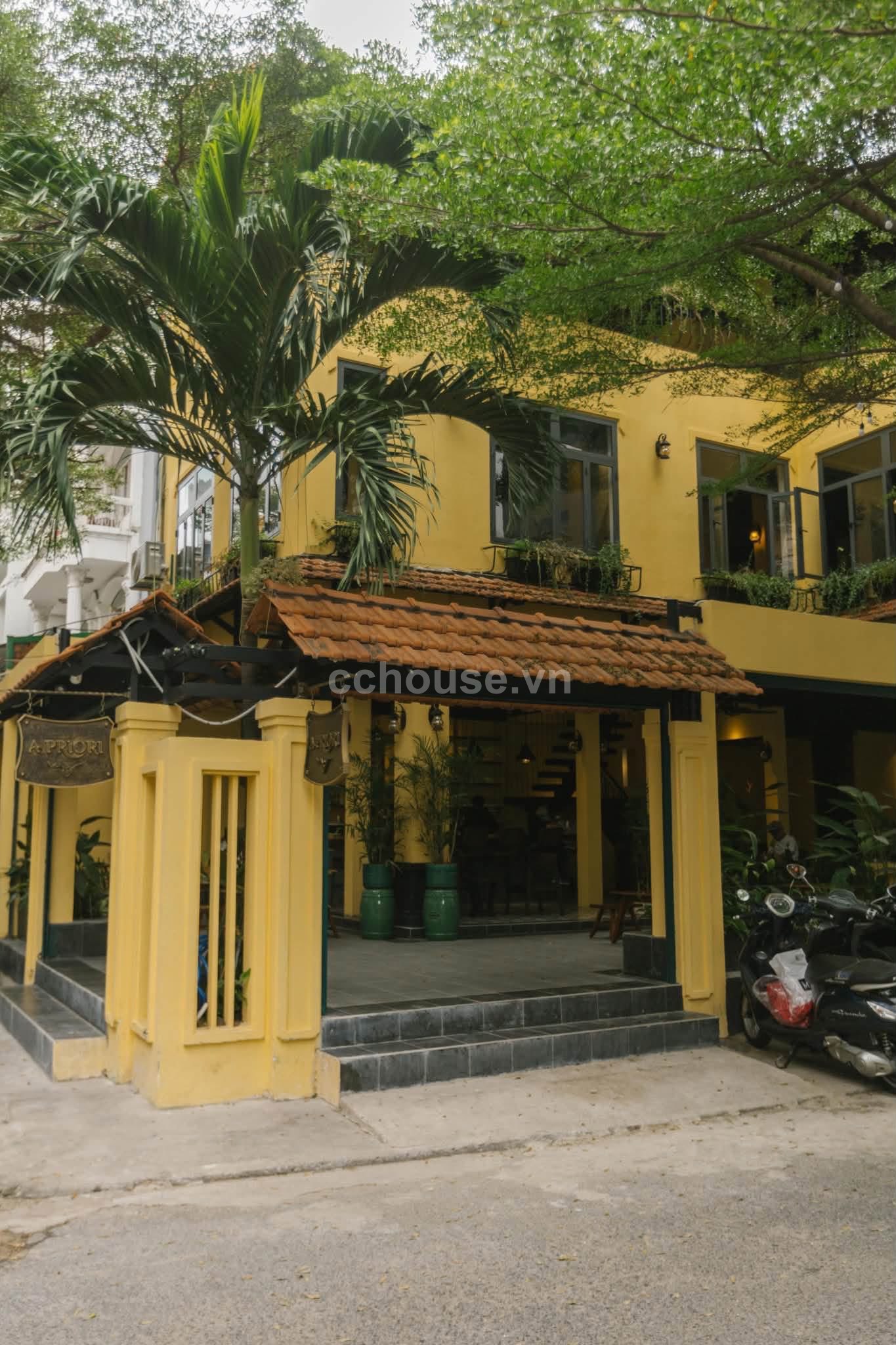 Căn góc 449/11 Sư Vạn Hạnh Quận 10 diện tích 11x16m