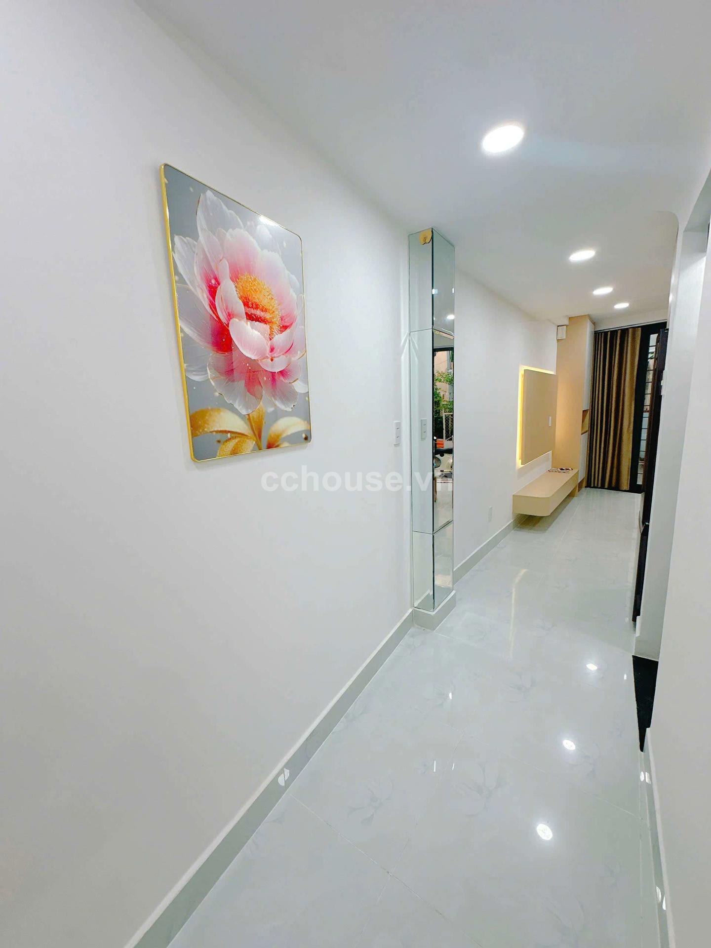 Mặt Tiền Kinh Doanh Ngay Trung Tâm Phú Nhuận Giá chỉ 7 tỷ hơn 