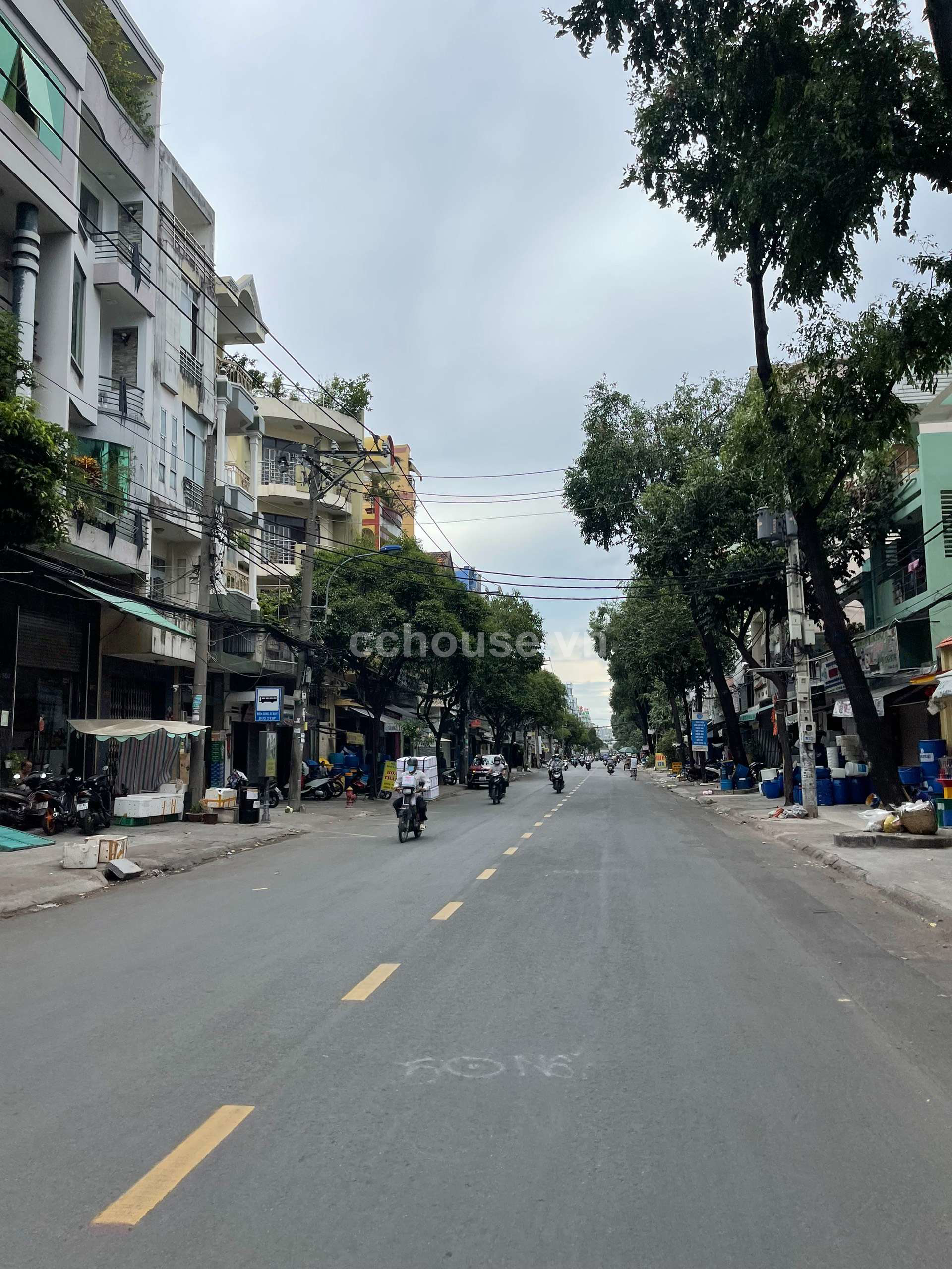 Nhà chính chủ bán nhanh Đường Hàn Hải Nguyên, (Quận 11 cũ), TPHCM