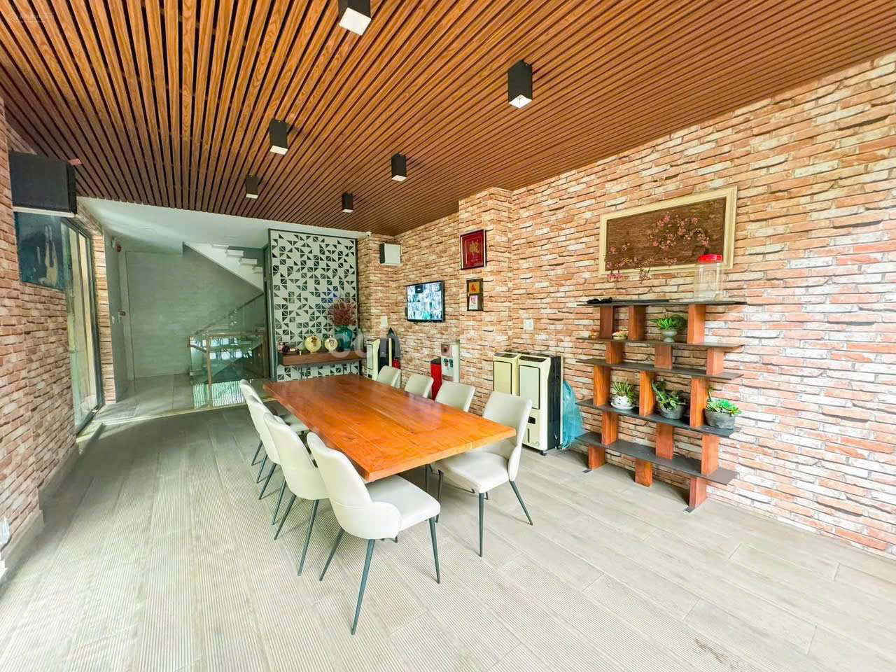 CHÍNH CHỦ GỬI BÁN TOÀ NHÀ MẶT TIỀN LÊ VĂN HUÂN P13 QUẬN TÂN BÌNH - 12.5M x 16M 200M2 HẦM 7 TẦNG- HỒ 