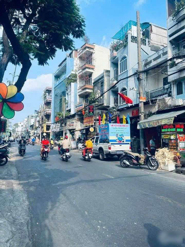 🔥 TOÀ NHÀ MẶT TIỀN TRẦN NHÂN TÔN P2 QUẬN 10 KHU VIP KHUÔN ĐẤT ĐẸP 140M2 - 70 TỶ Đơn giá: chỉ ~500m2