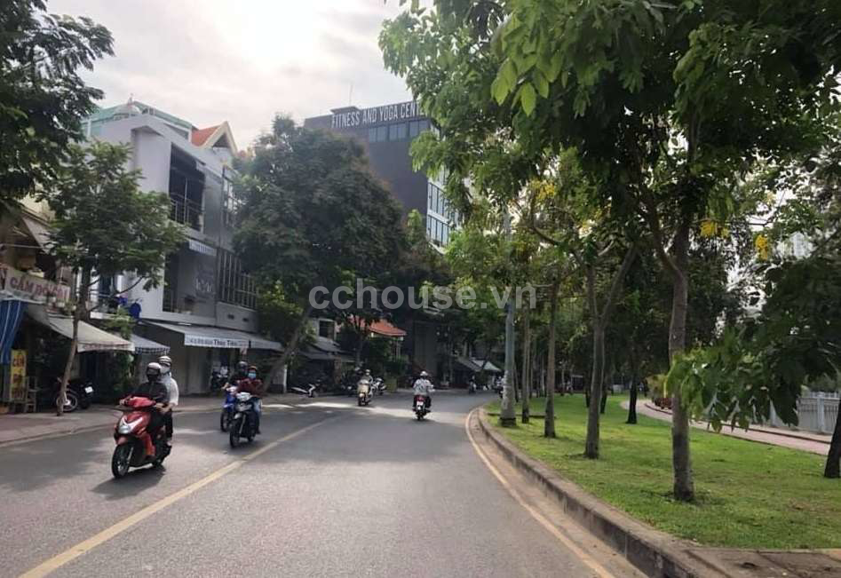 BÁN NHÀ 2 MẶT TIỀN ĐƯỜNG HOÀNG SA, QUẬN 3 - DT  3.8m x 12.5m - GIÁ 10 TỶ 