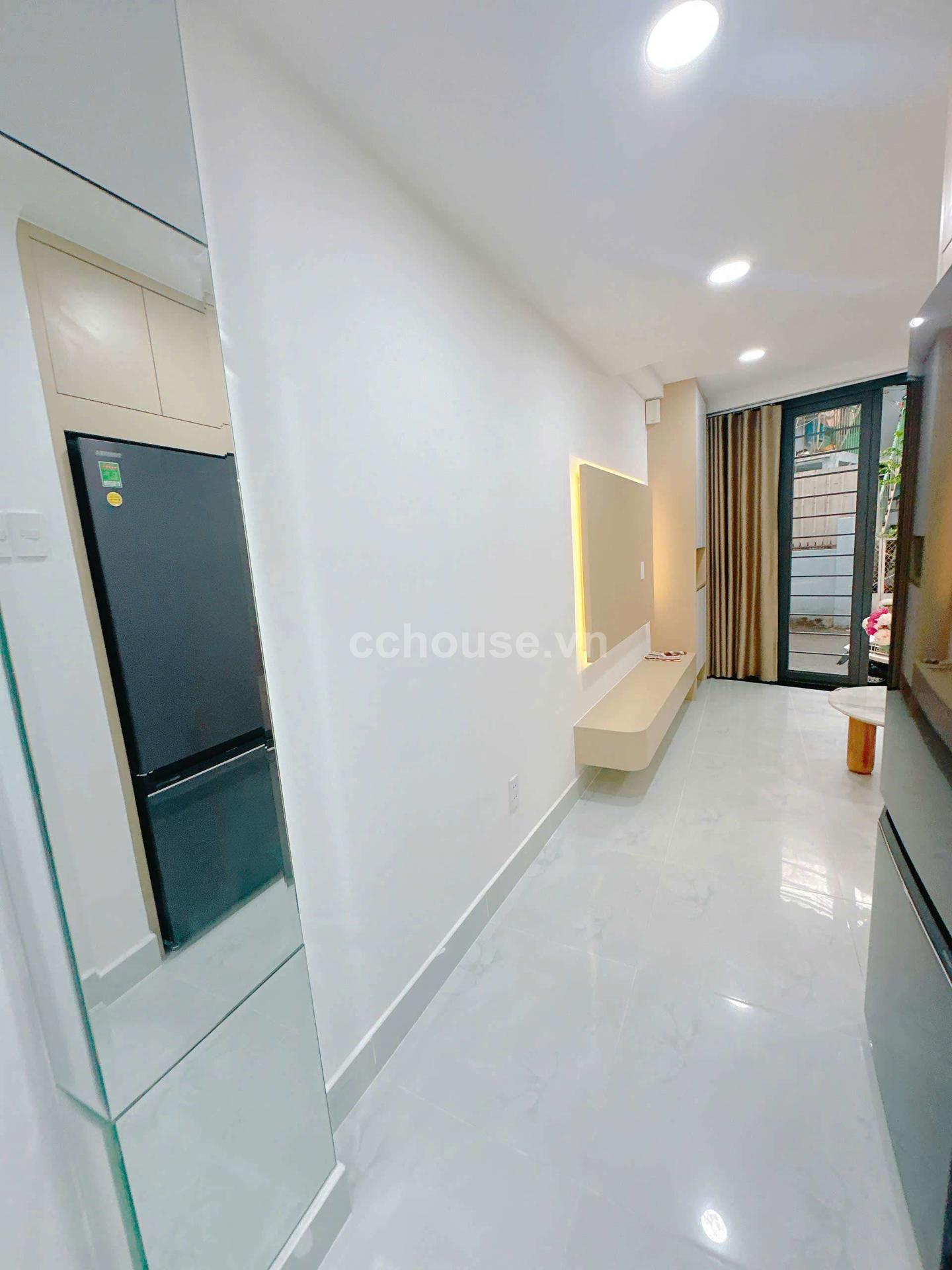 Mặt Tiền Kinh Doanh Ngay Trung Tâm Phú Nhuận Giá chỉ 7 tỷ hơn 