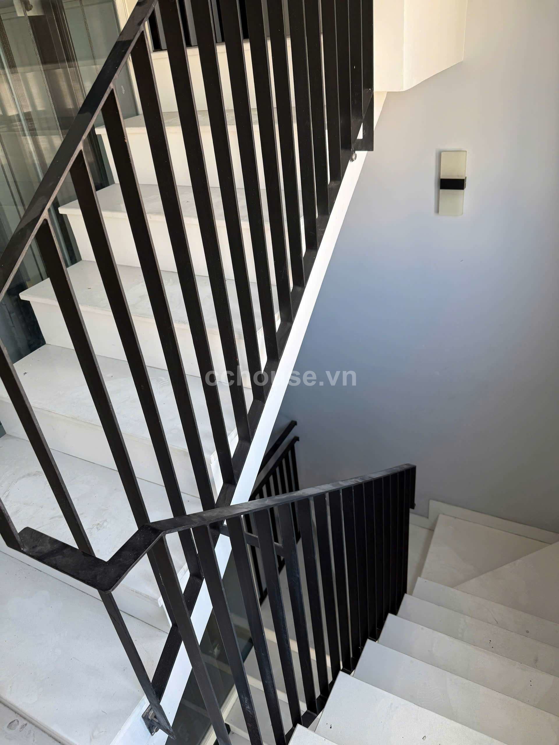 Tôi chủ nhà cần bán toà nhà mặt tiền 78-80 Trần Nhân Tôn, Quận 10 - Giá 75 tỷ 
