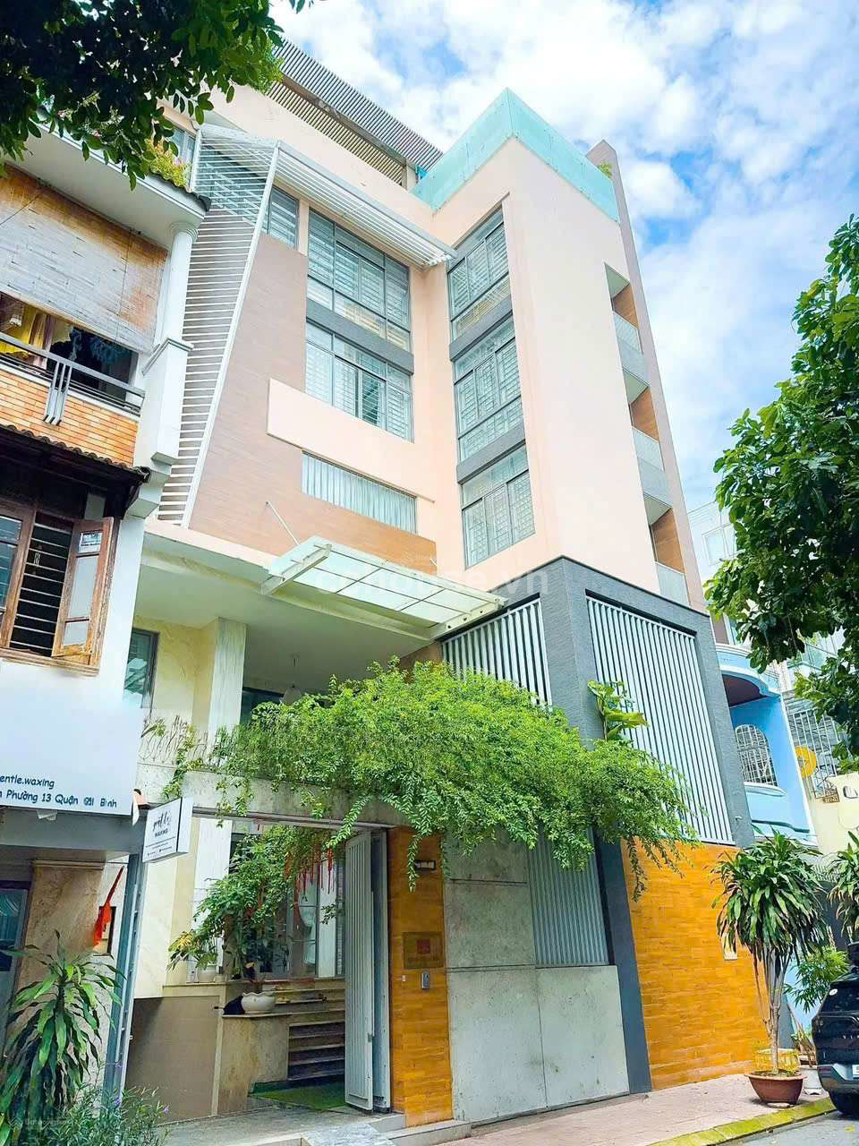 CHÍNH CHỦ GỬI BÁN TOÀ NHÀ MẶT TIỀN LÊ VĂN HUÂN P13 QUẬN TÂN BÌNH - 12.5M x 16M 200M2 HẦM 7 TẦNG- HỒ 