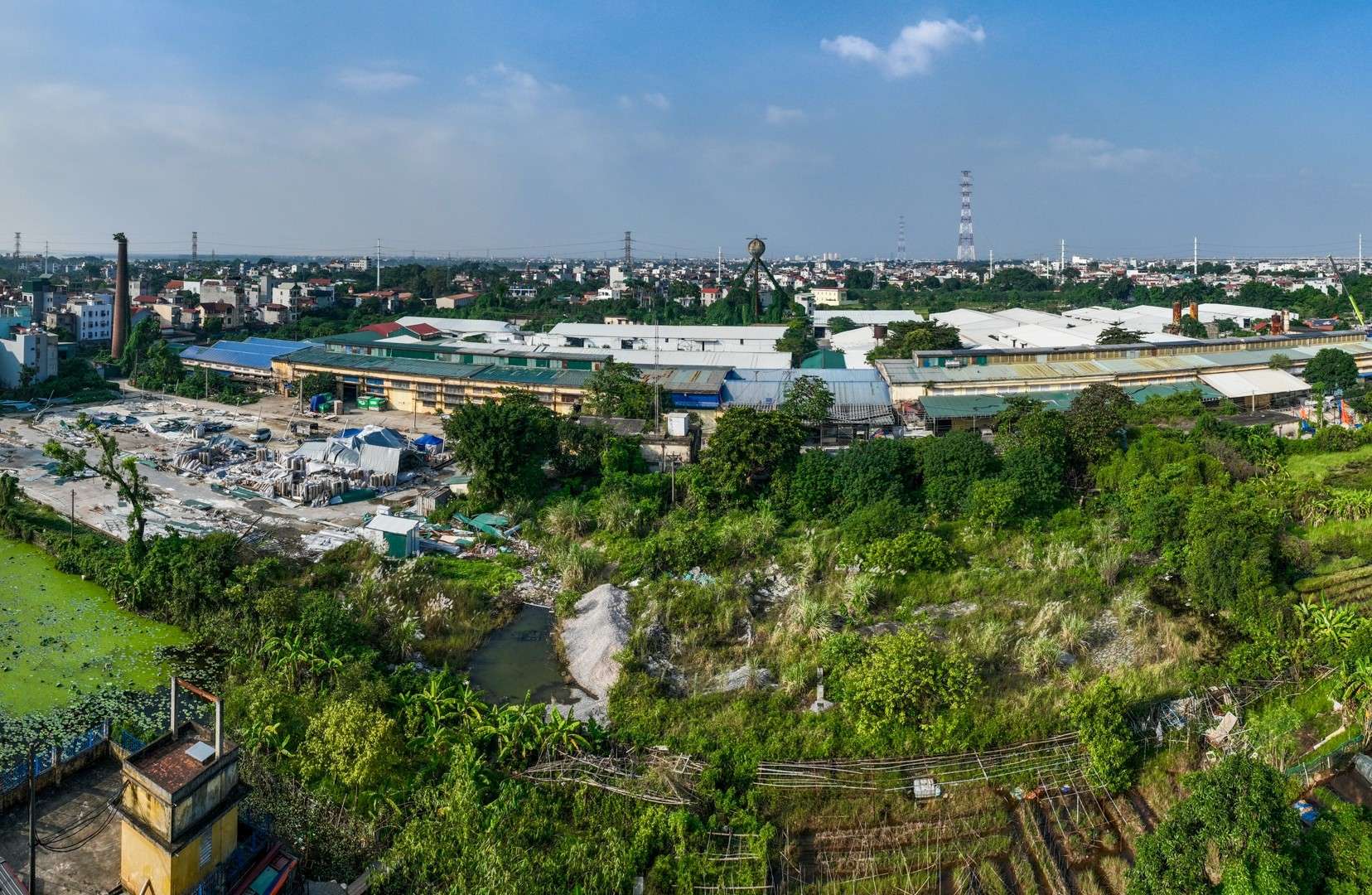 Áp phí lũy tiến với bất động sản bỏ hoang là giải pháp cần thiết để hạn chế đầu cơ, tránh lãng phí đất đai, thúc đẩy đưa tài sản vào khai thác và tăng nguồn cung nhà ở.