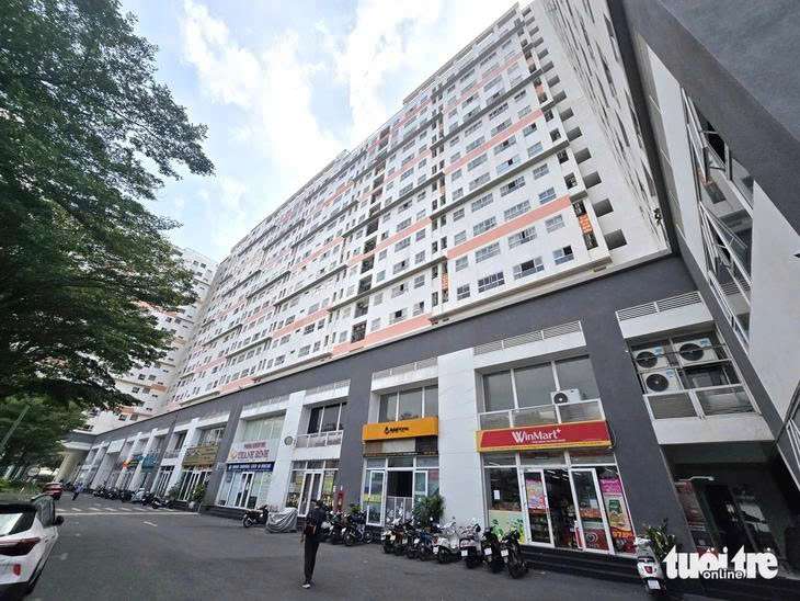 Tiền đổ vào thị trường nhà đất vượt mốc 'triệu tỉ' dù 5 tháng chỉ có 15 sổ hồng cấp lần đầu