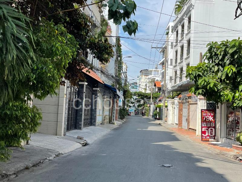 NHÀ HẺM 8M SƯ VẠN HẠNH, QUẬN 10, DT: 56M2 (3.3X17), KC: TRỆT 2 LẦU ST, HĐT: 27 TRIỆU, GIÁ: 15 TỶ