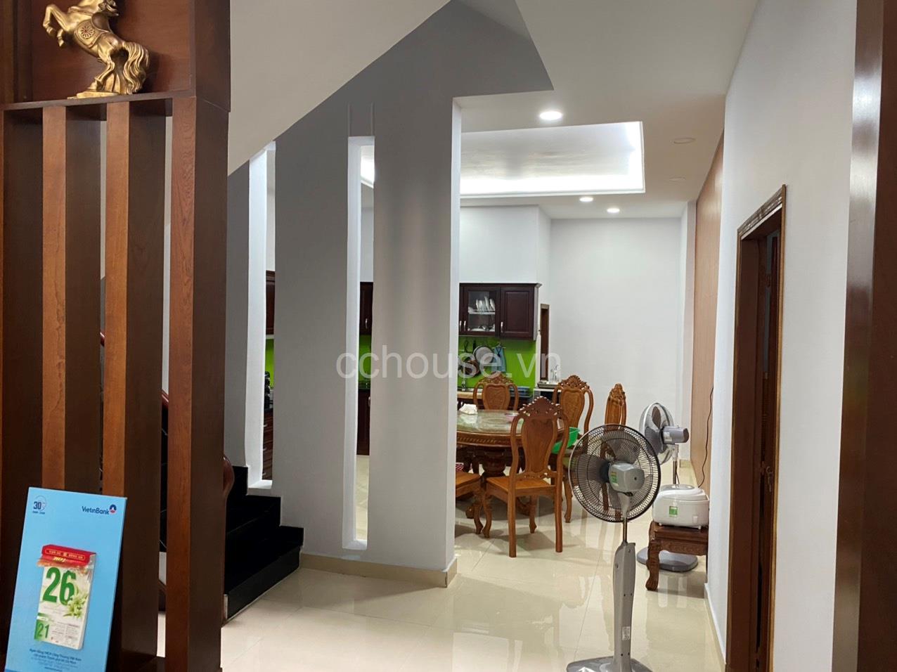 Bán nhà HXH thông Nguyễn Trãi-Trần Bình Trọng, Q5. DT 5.6x22m, 3 tầng
