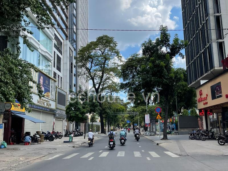 Bán nhà 2 mặt tiền Nguyễn Đình Chiểu, Phường ĐaKao, Quận 1