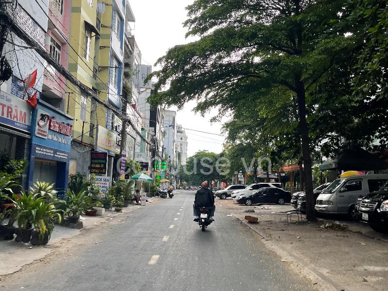 BÁN NHÀ MẶT TIỀN TRẦN THIỆN CHÁNH, P.12, Q.10, DT 5*19M, KC 4 LẦU, GIÁ 37 TỶ