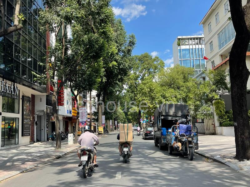 BÁN & CHO THUÊ Mạc Đỉnh Chi ngay góc Nguyễn Văn Thủ, (Quận 1 cũ)