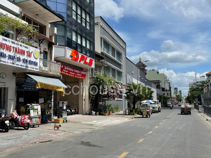 Bán khách sạn mặt tiền 51 Cô Gang, P. Cầu Ông Lãnh, Quận 1 ,Kết cấu: 7 tầng, hoàn công đầy đủ 