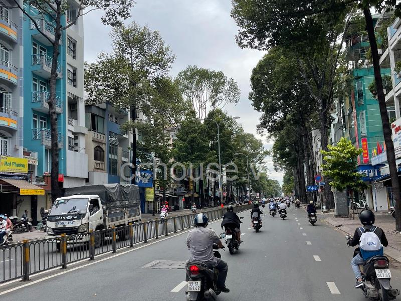 Bán nhà MT đường 3/2, P16, Q11