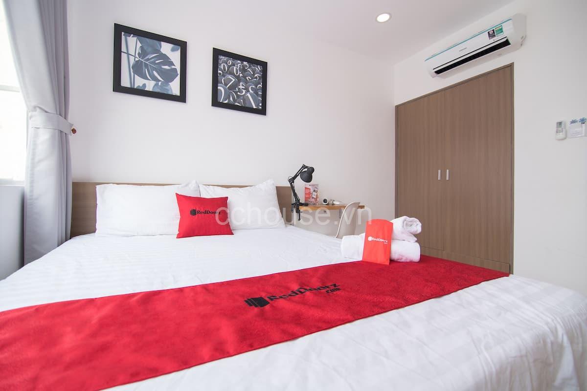 Tòa CHDV 5 Tầng Lê Thánh Tôn. Q1