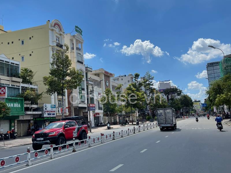 Ban-nha-mat-tien-Nguyen-Thai-Hoc-Quan-1-DT-42x165m-6-tang-HD-thue-50-trieu-Gia-60-ty-id7608